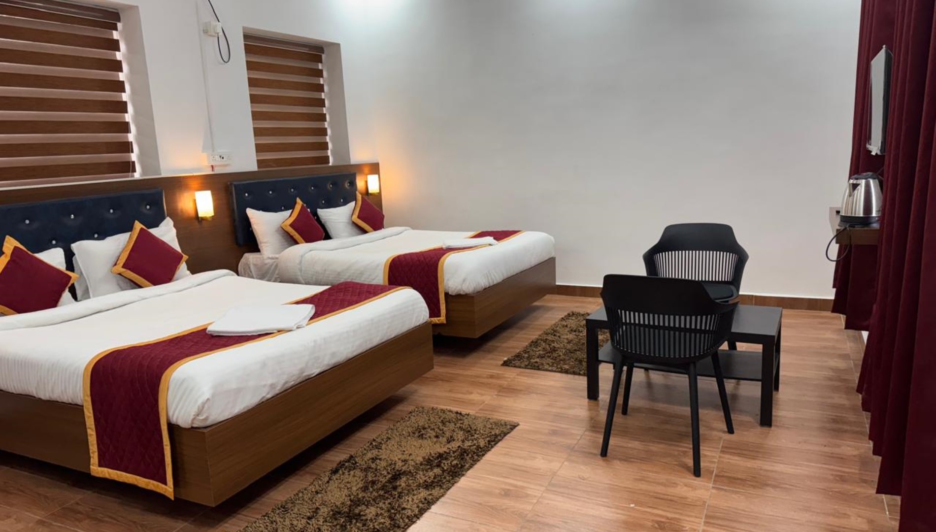 Hotel Breezoraa