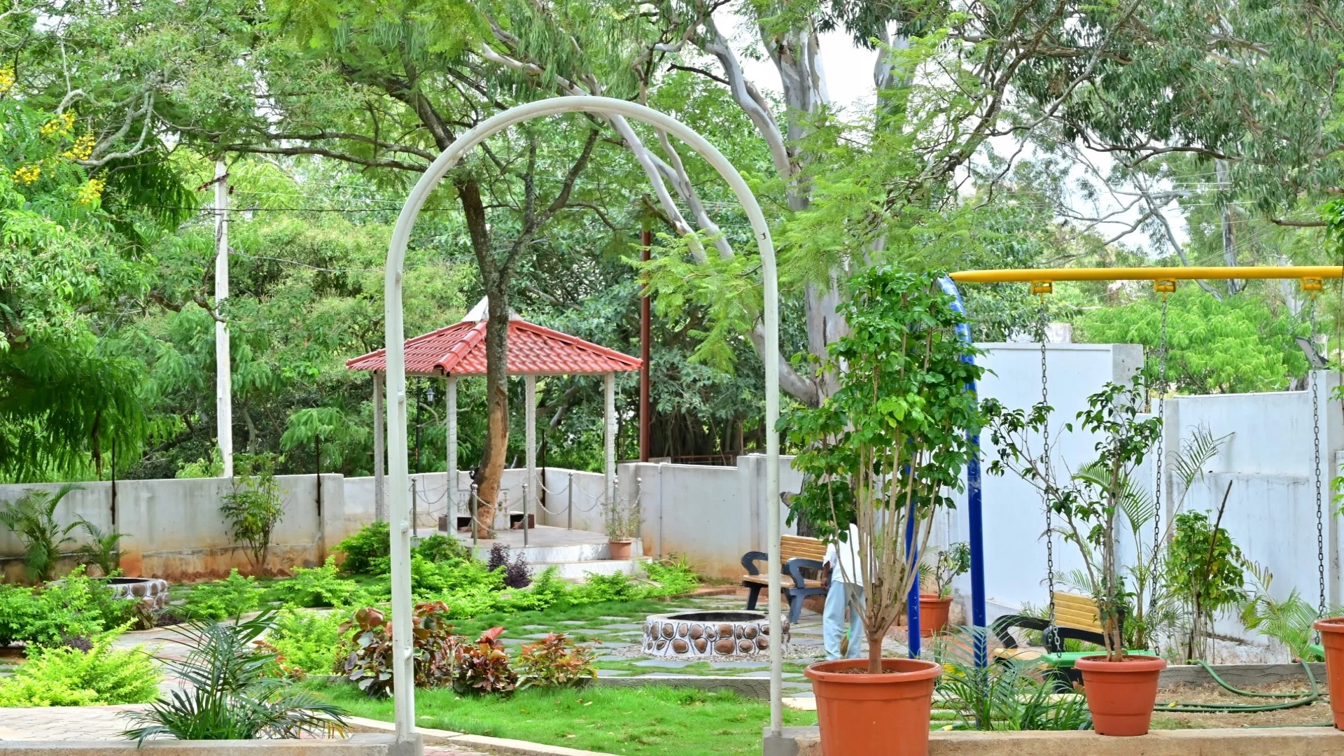 Hotel Breezoraa